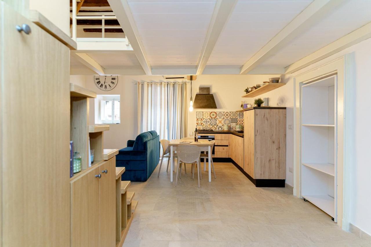 Latieri'S Loft Lägenhet Syrakusa Exteriör bild